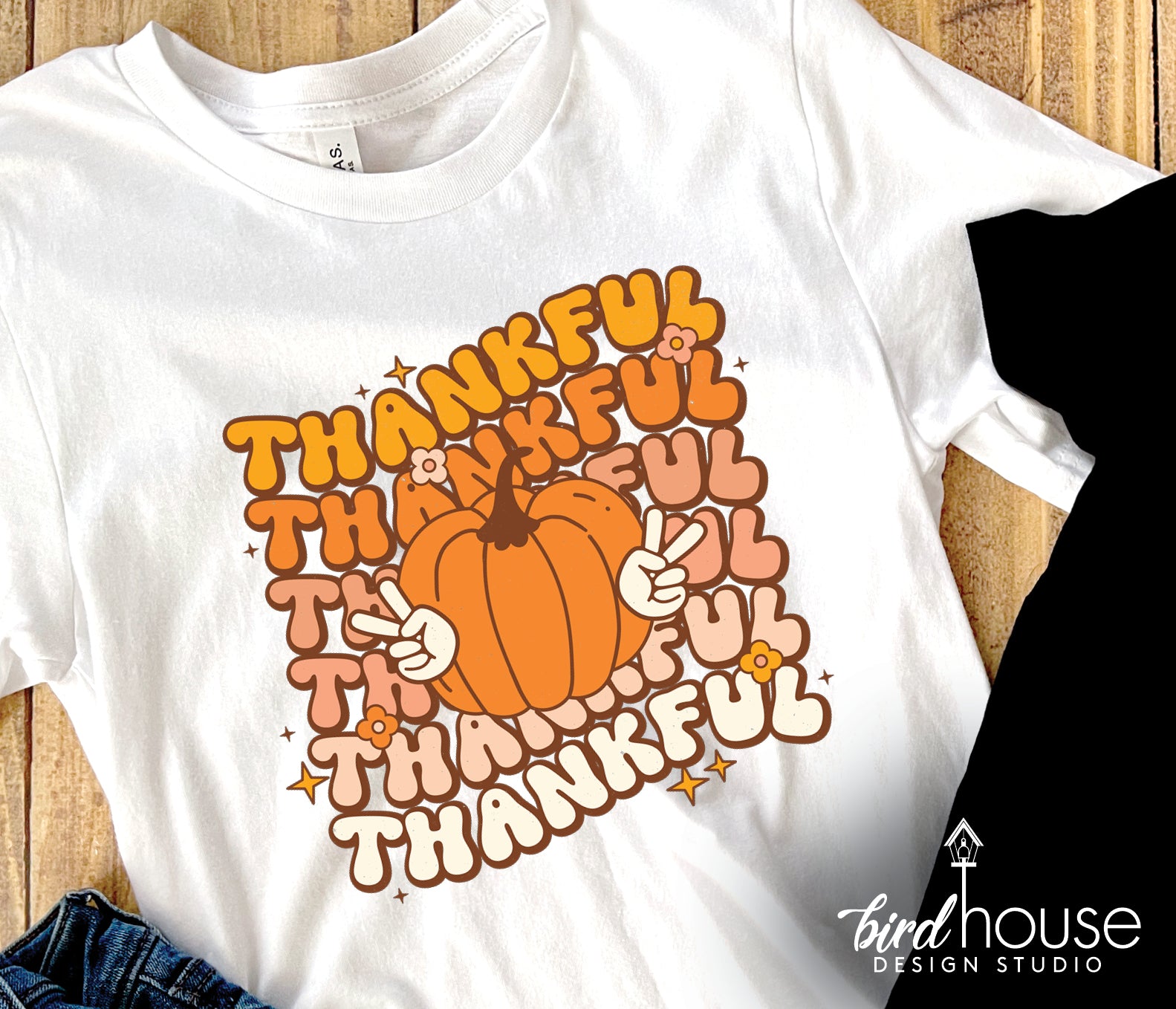 Retro Groovy Family Thanksgiving 2024 Fall Pumpkin Thankful T-Shirt